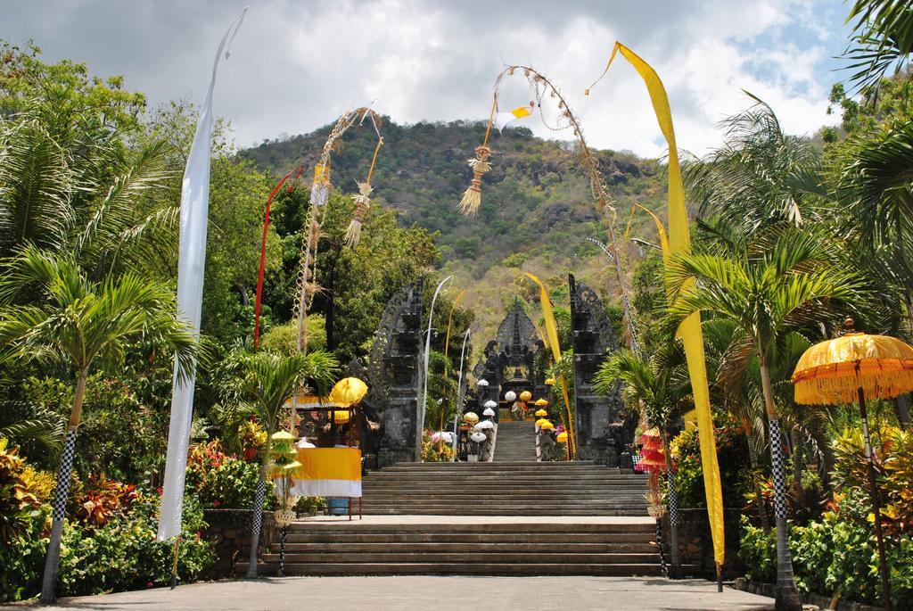 Yuda Menjangan Homestay Banyuwedang Exterior photo