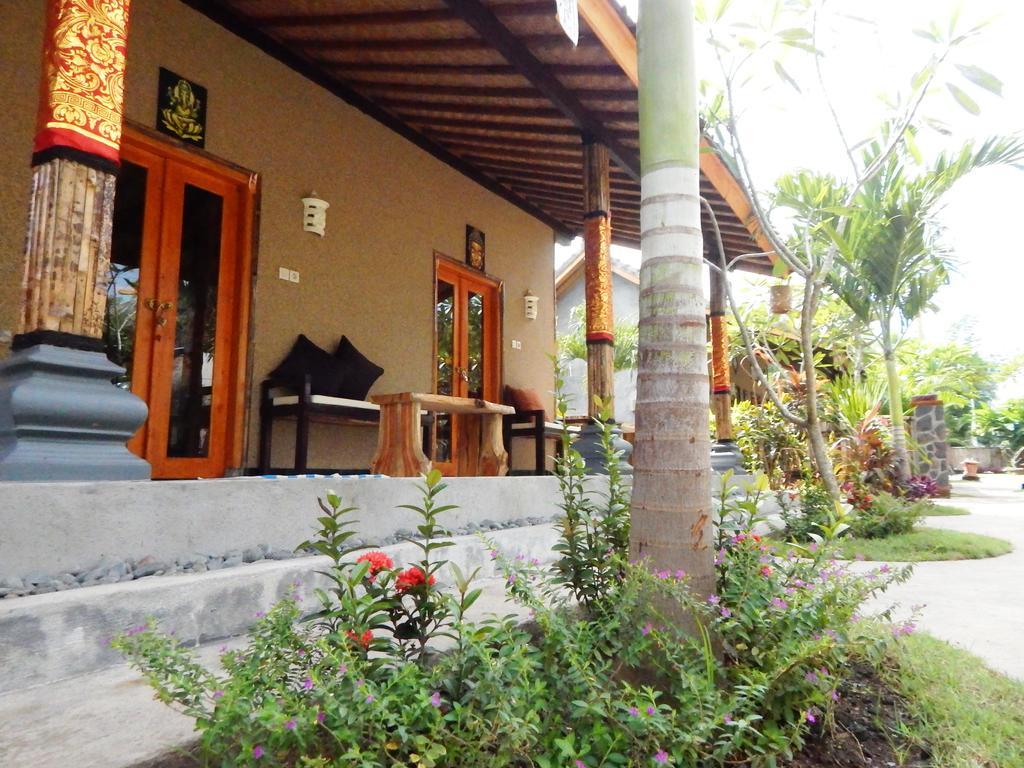 Yuda Menjangan Homestay Banyuwedang Exterior photo
